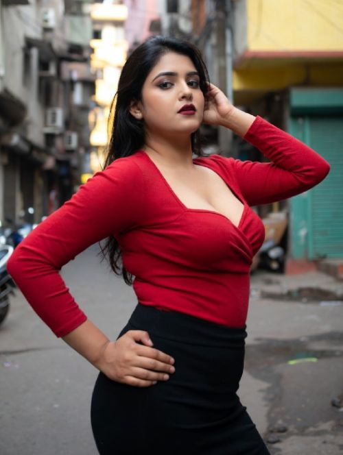 Deepika Mathura Call Girl